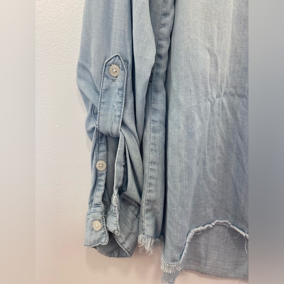 “Denim” light wash button up - Picture 4 of 6